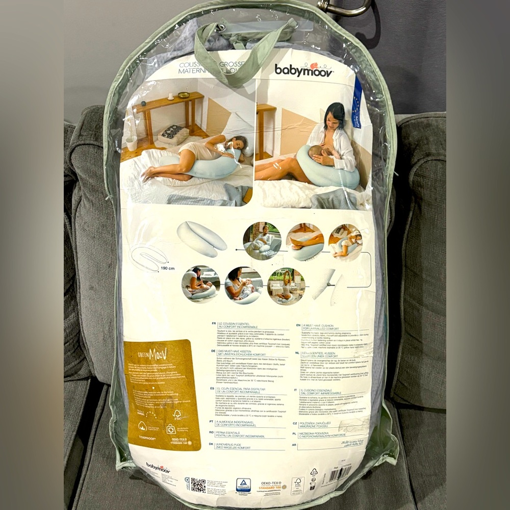 Baby Moov B. Love Maternity Pillow - Picture 5 of 6